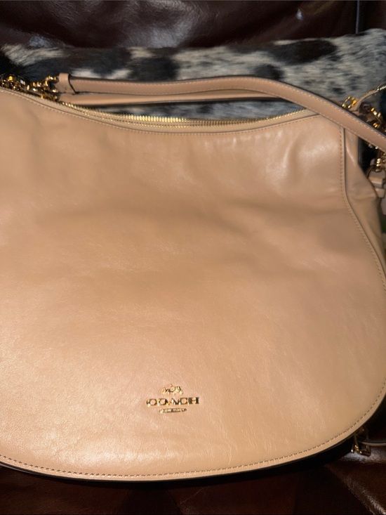 Coach Handbags - NWT BEAUTIFUL BUTTERY SOFT COACH BAG Everyday Leather Crossbody Bag - Blush